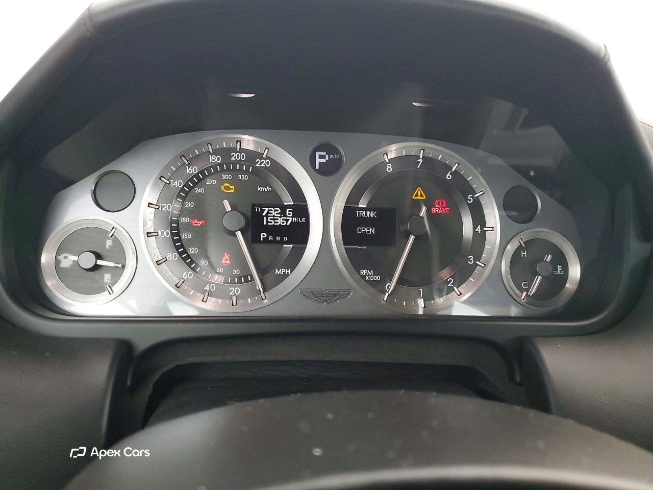 Aston Martin DB9 2011