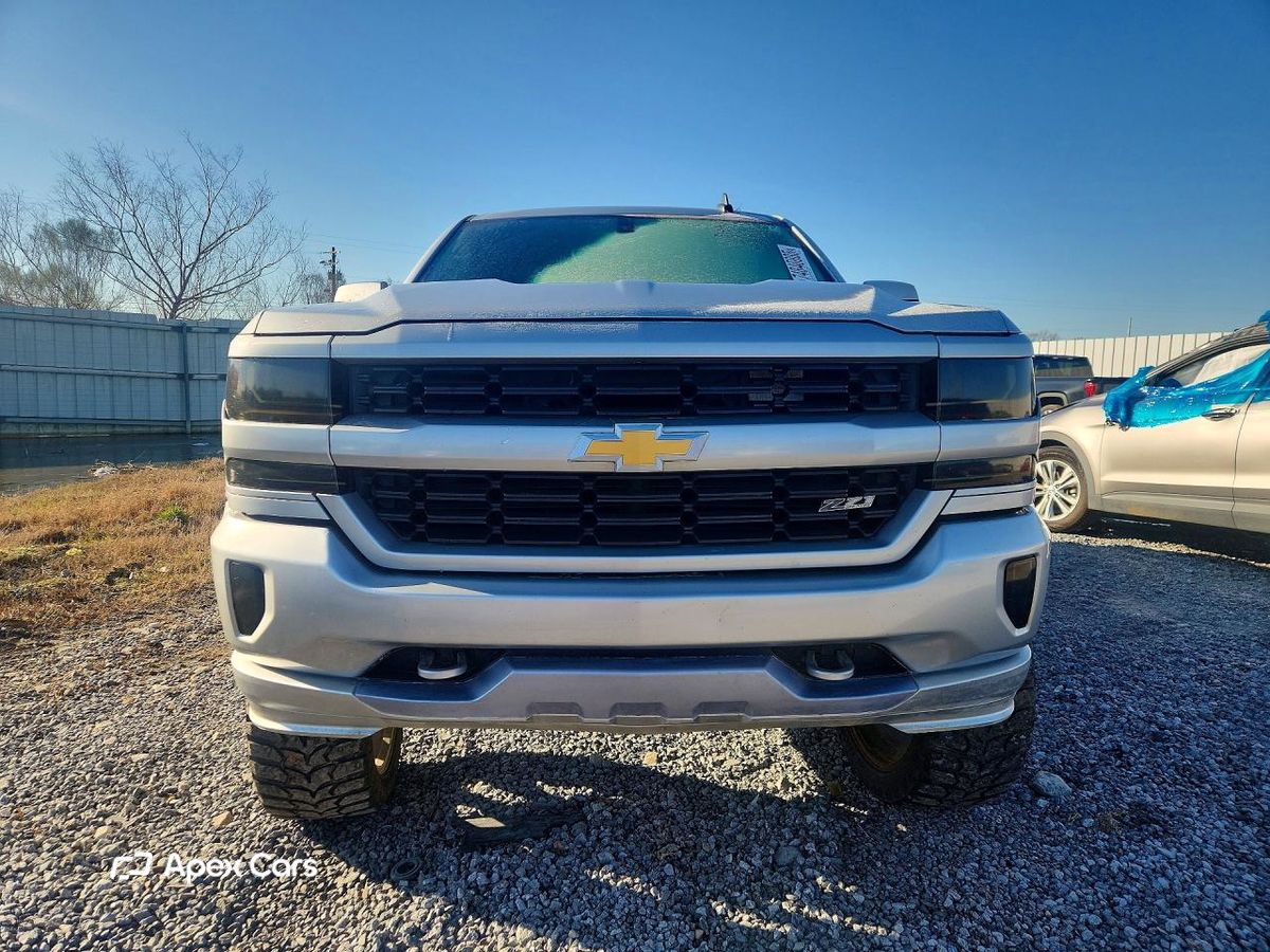 Chevrolet Silverado 2018