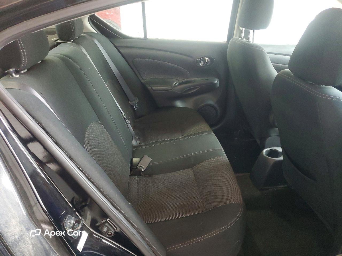 Nissan Versa 2019