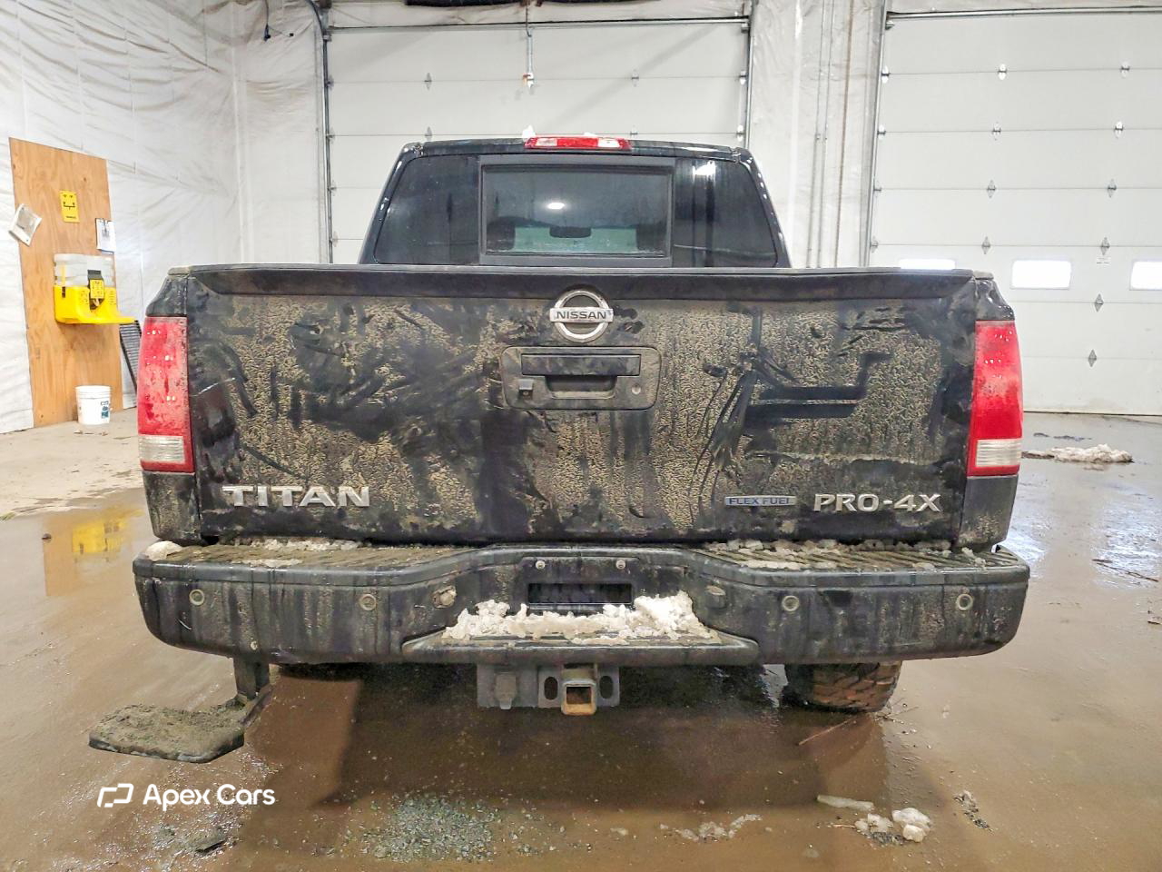 Nissan Titan 2015