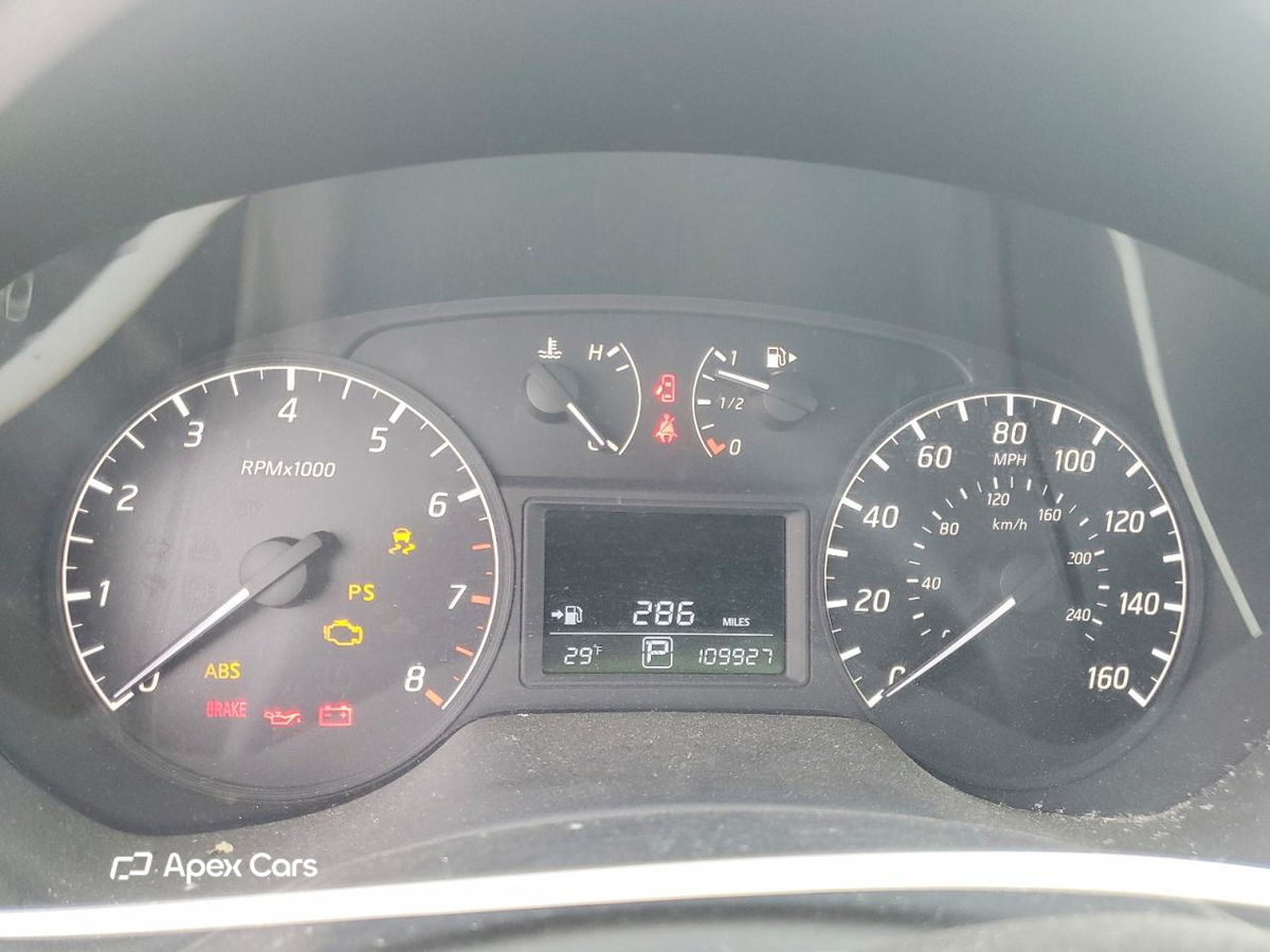 Nissan Sentra 2015