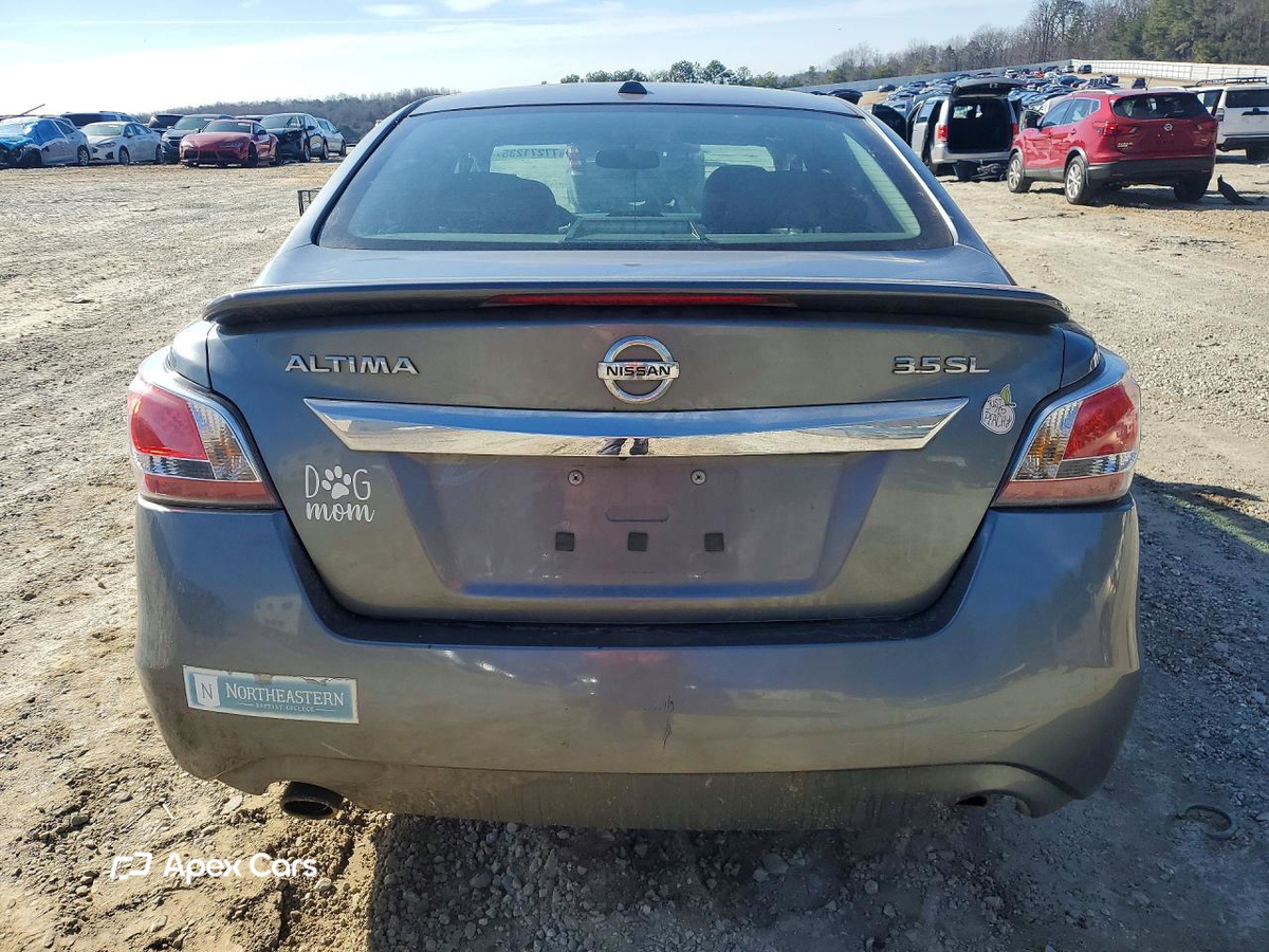 Nissan Altima 2015
