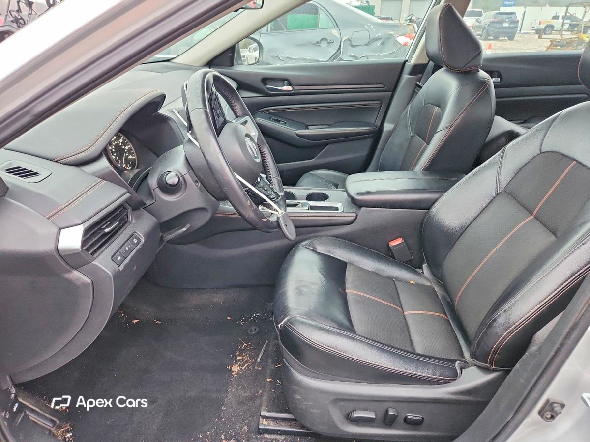 Nissan Altima 2019