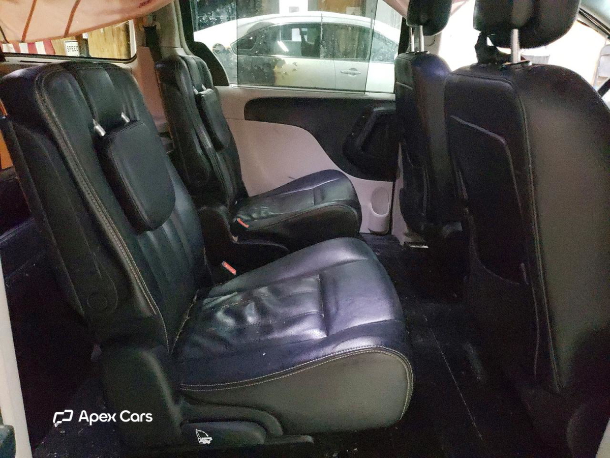 Dodge Caravan 2012