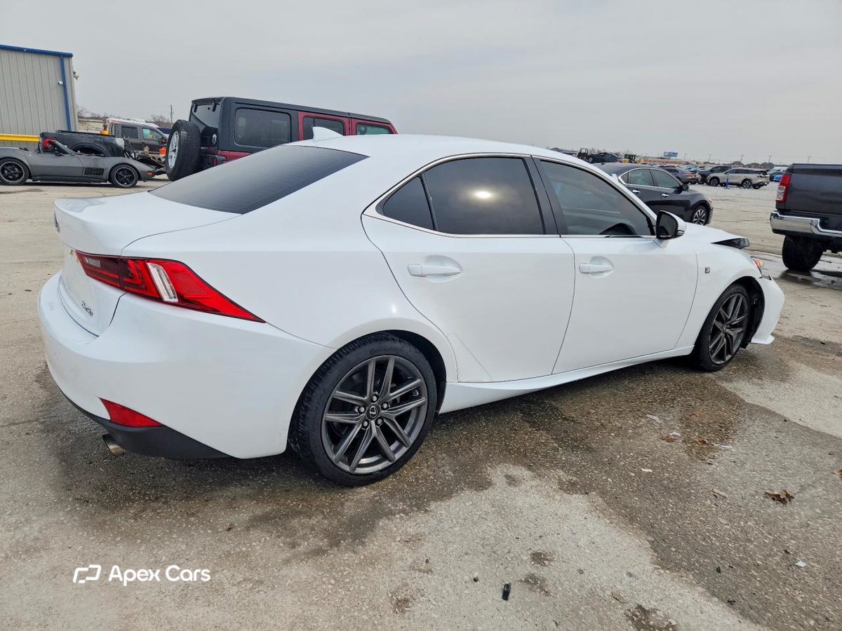 Lexus IS 2014