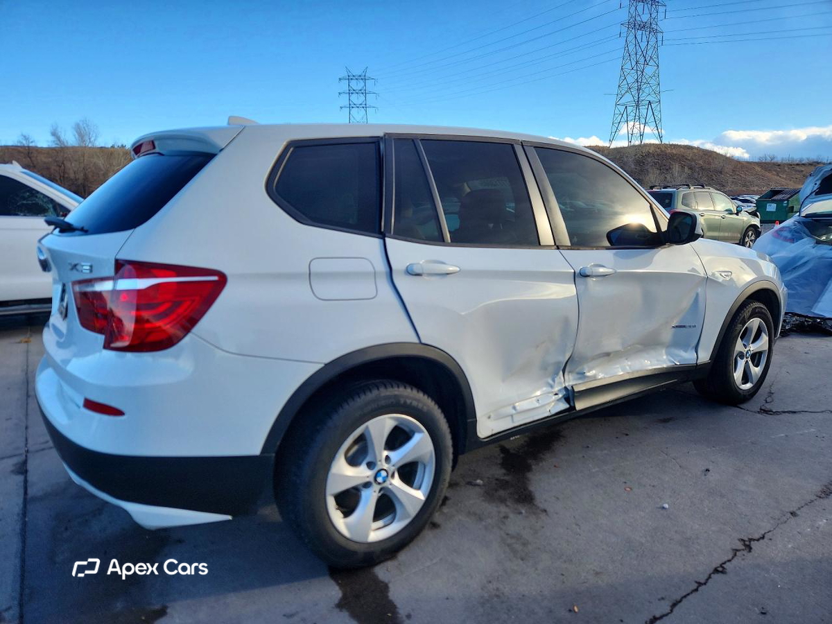 BMW X3 2011