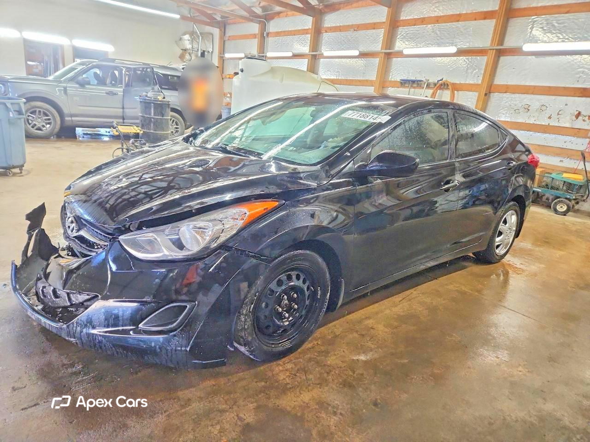 Hyundai Elantra 2013