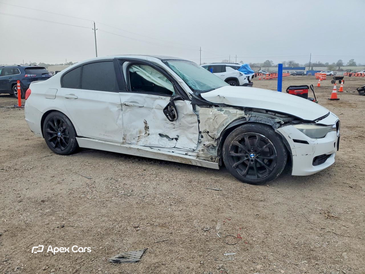 BMW Series 3 2015