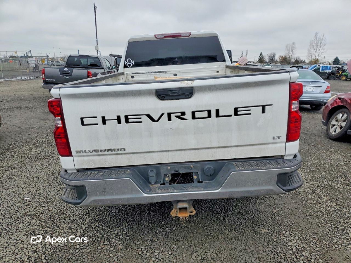 Chevrolet Silverado 2022