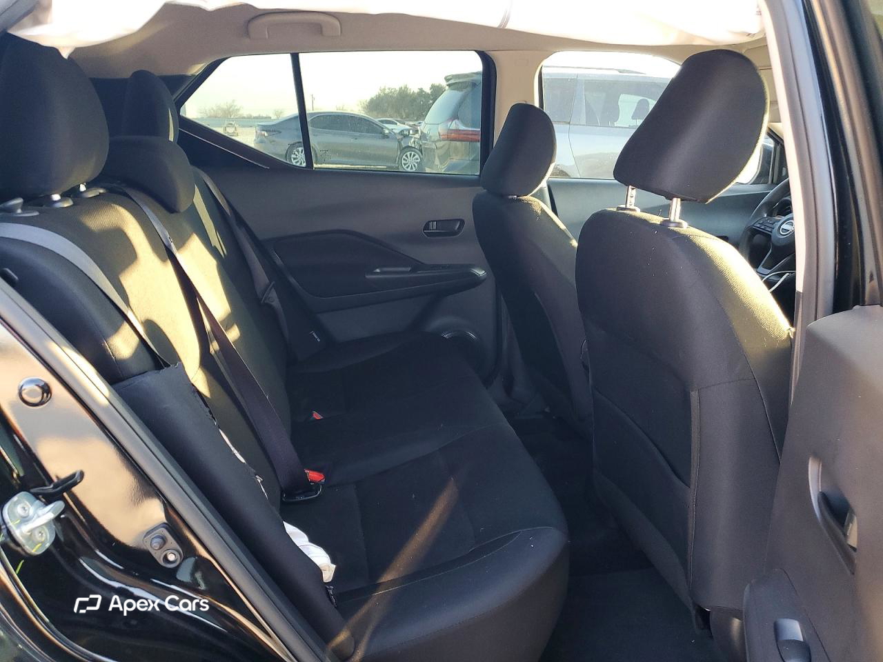 Nissan Kicks 2025
