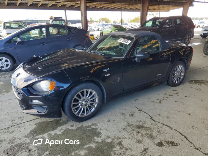 2017 Fiat 124 Spider - Image 1 of 5