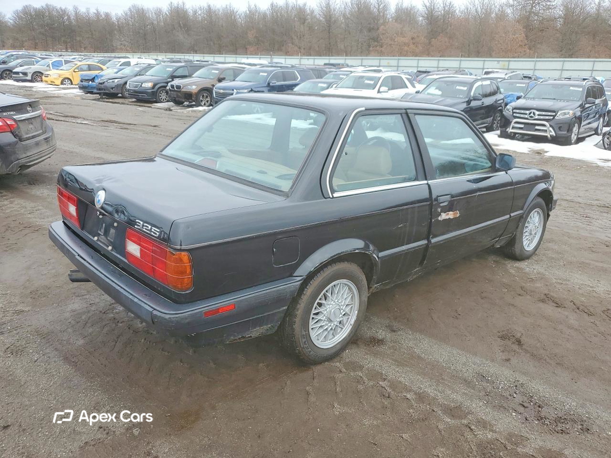 BMW Series 3 1989
