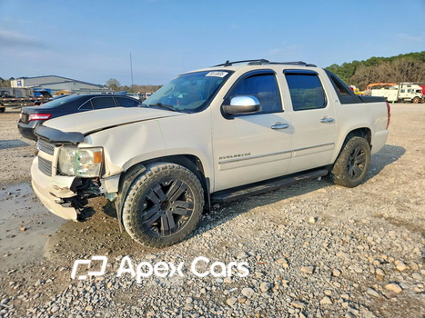 Chevrolet Avalanche 2011 - Image 1 of 13