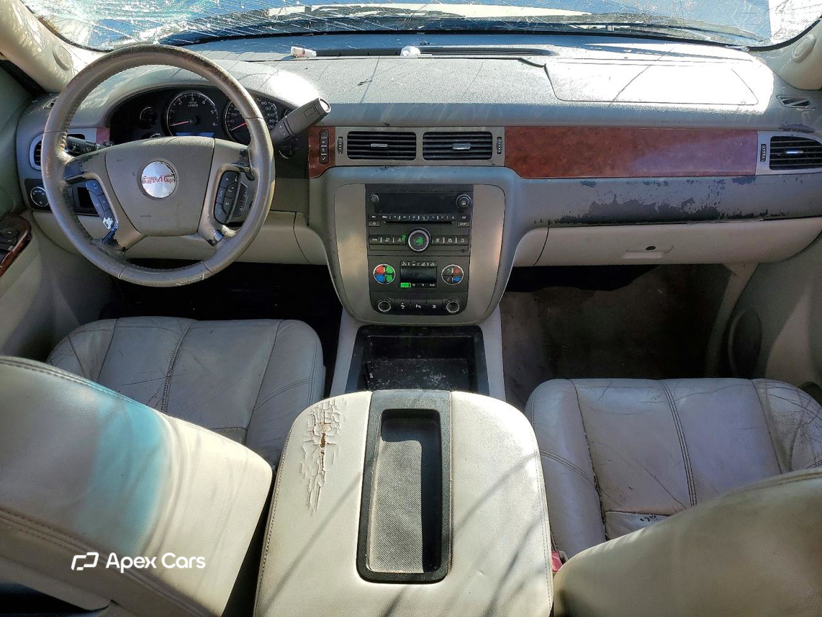GMC Yukon 2011