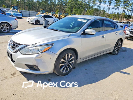 Nissan Altima 2017 - Zdjęcie 1 z 13