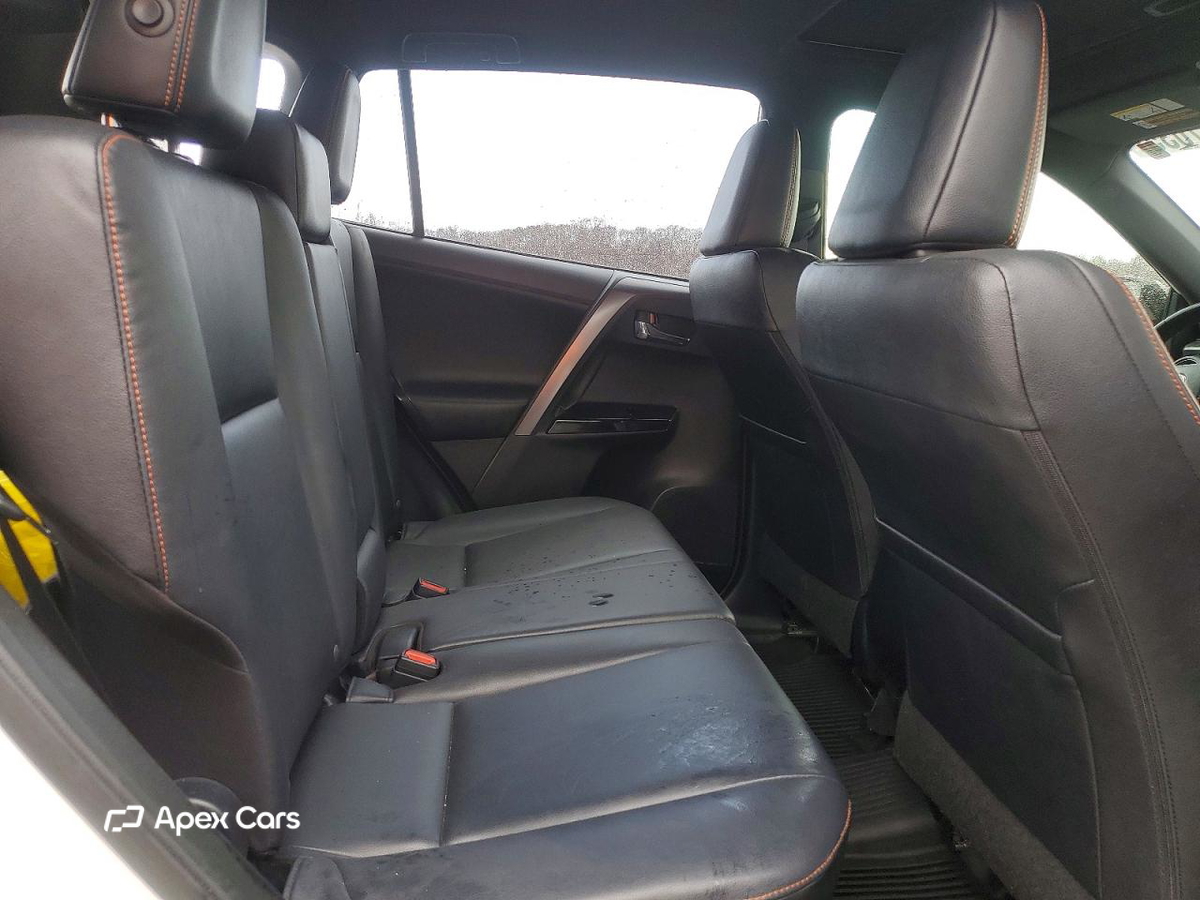 Toyota RAV 4 2016