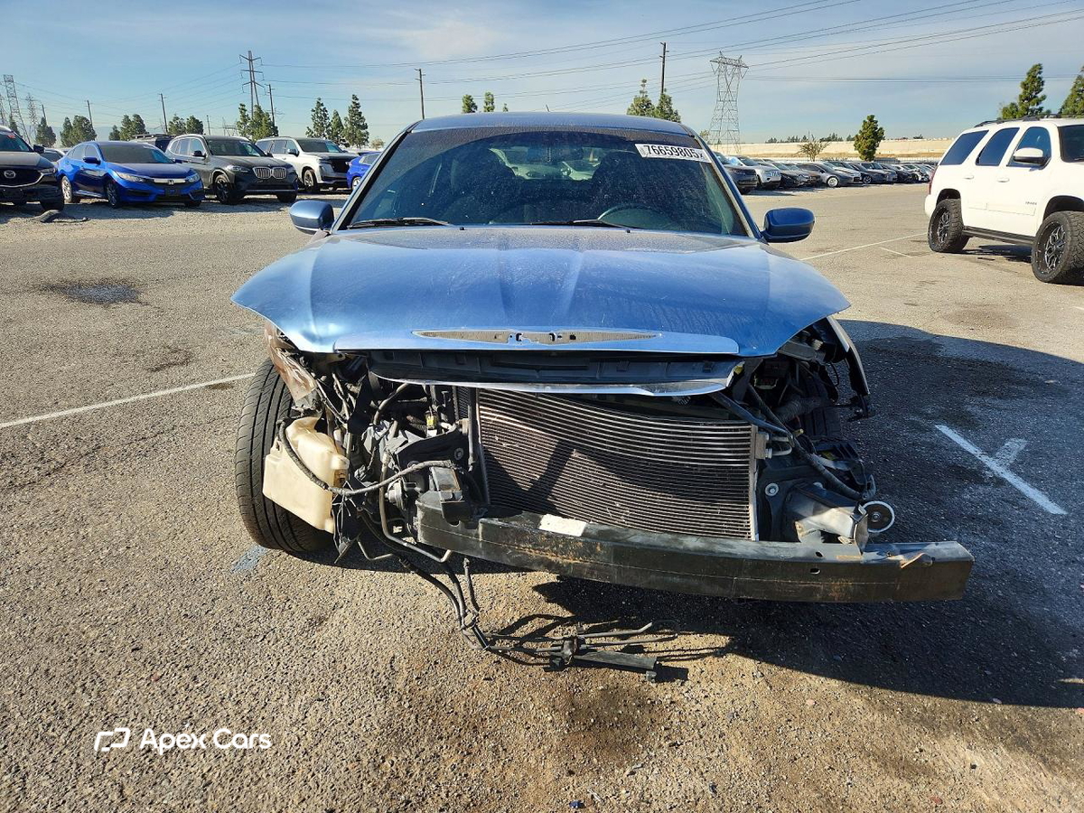 Chrysler 200 2011
