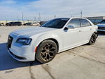 Chrysler 300 2016
