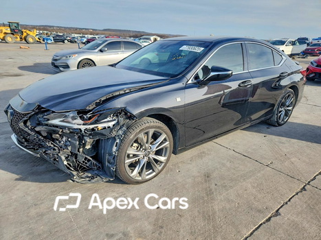 Lexus ES 2019 - Image 1 of 13