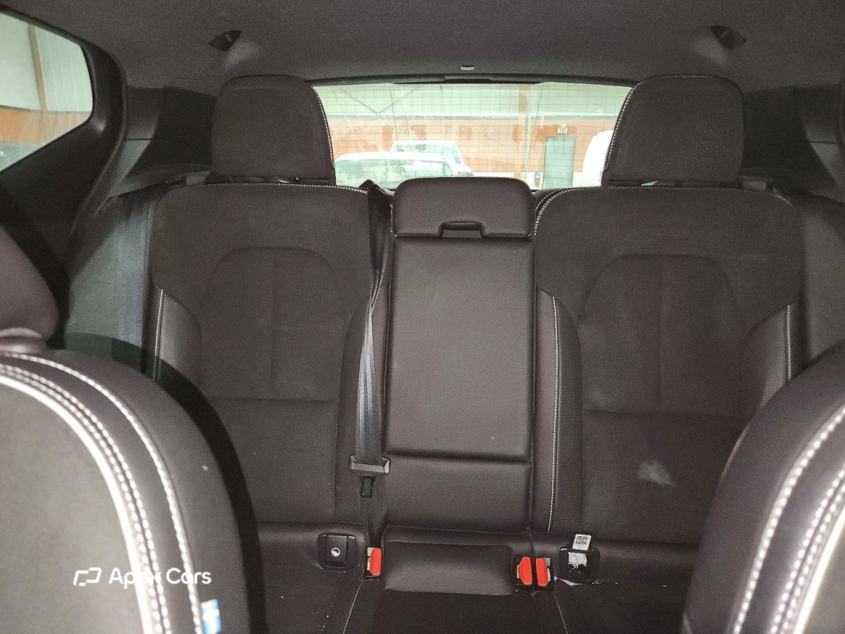XC40 2020