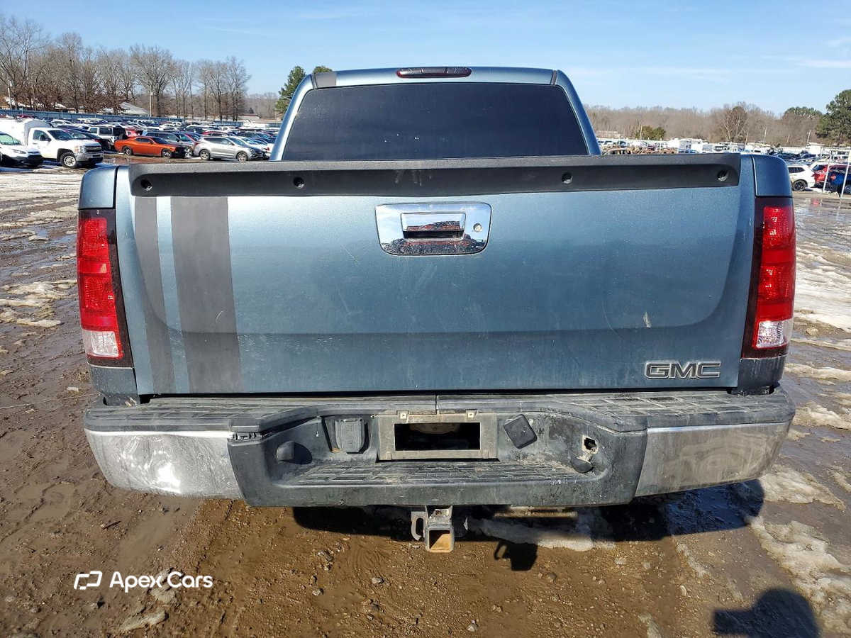 GMC Sierra 2011