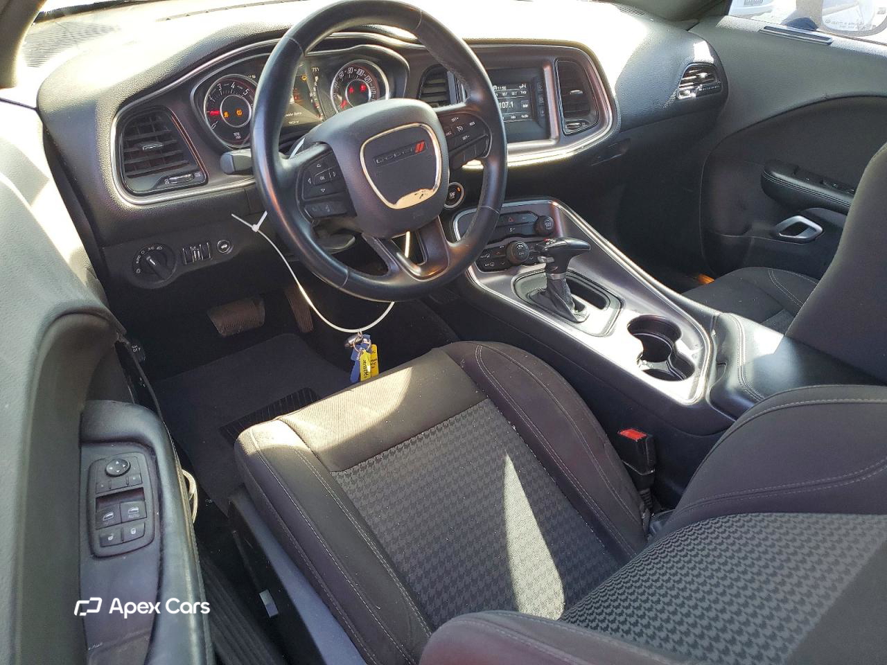 Dodge Challenger 2015