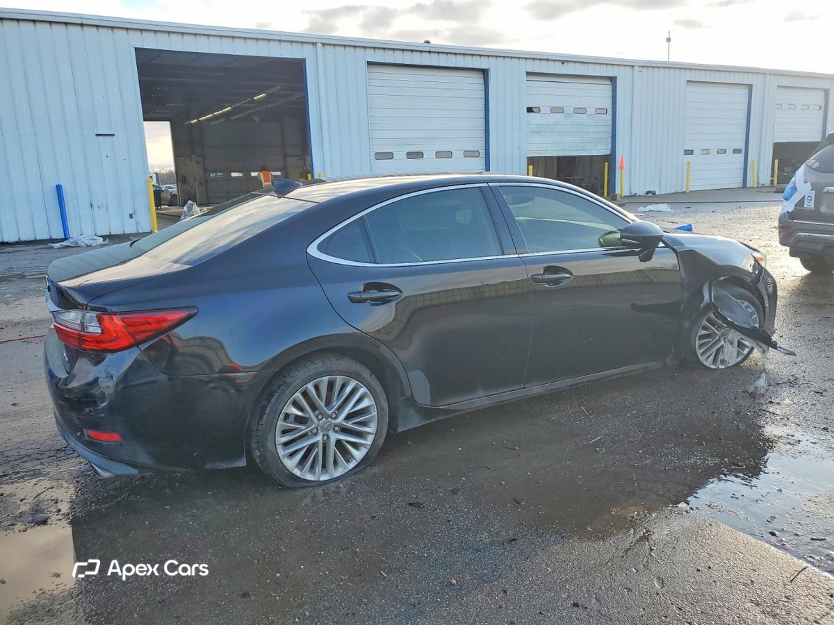 Lexus ES 2016