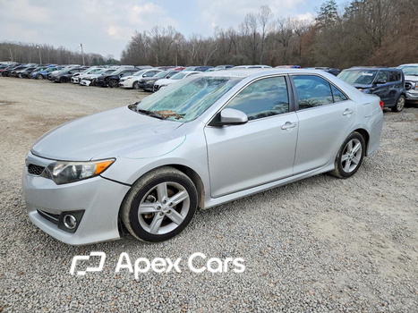 Toyota Camry 2012 - Image 1 of 13