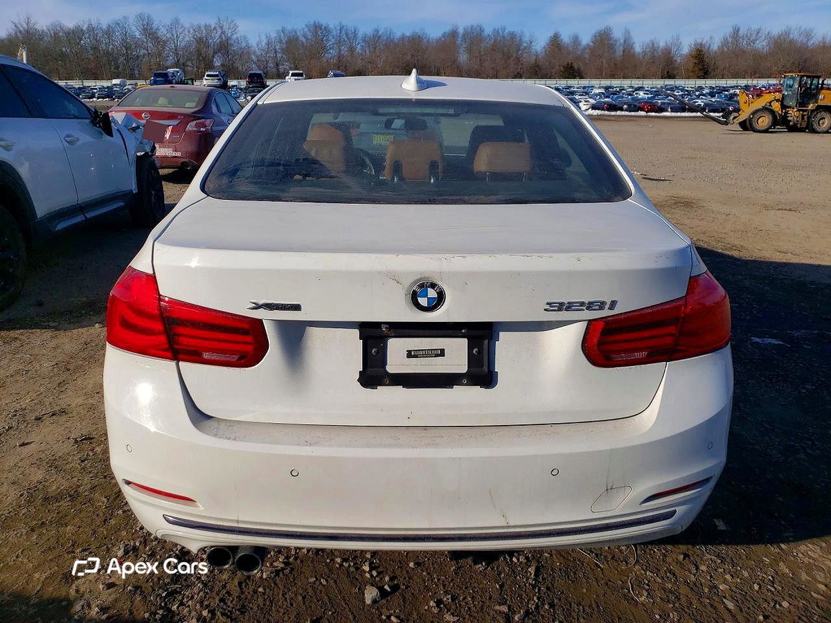 BMW Series 3 2016