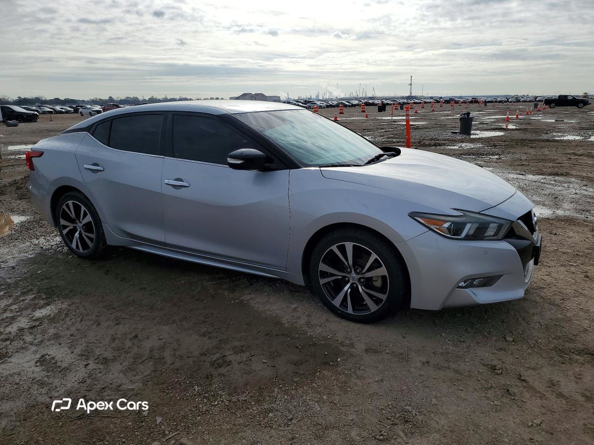 Nissan Maxima 2018