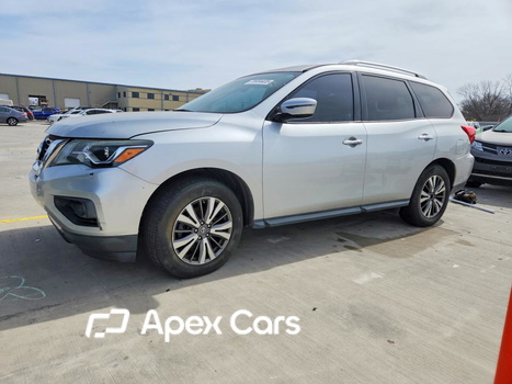 Nissan Pathfinder 2017 - Image 1 of 12