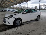 Toyota Corolla 2015