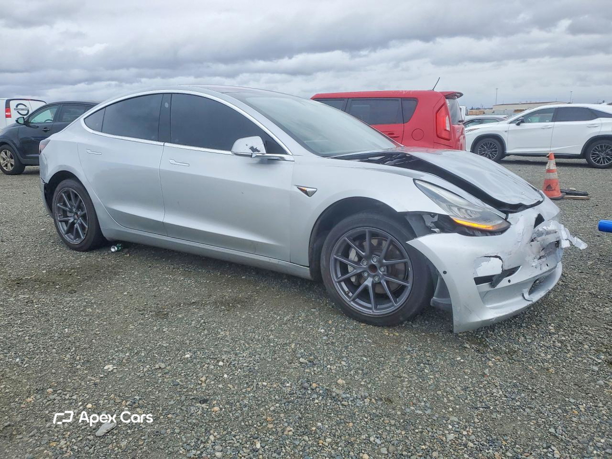 Tesla Model 3 2018