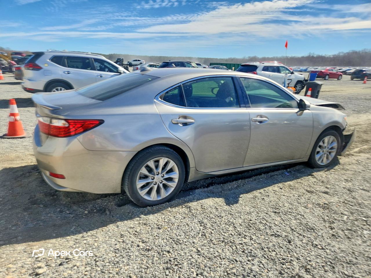 Lexus ES 2015
