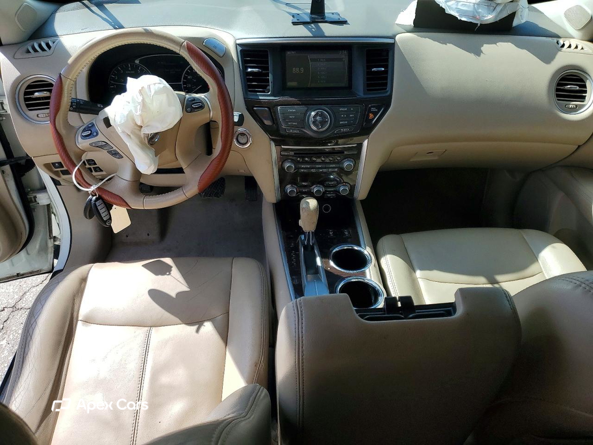 Nissan Pathfinder 2014