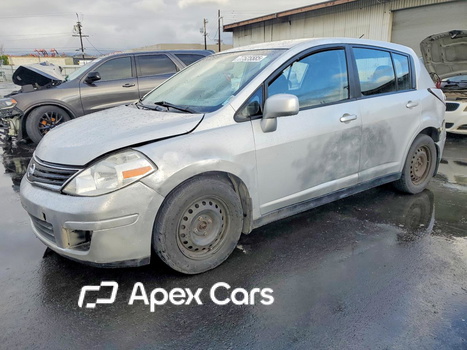 Nissan Versa 2011 - Image 1 of 13