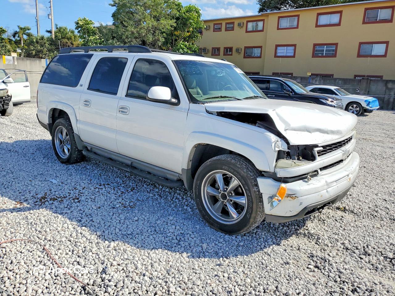 Chevrolet Suburban 2003