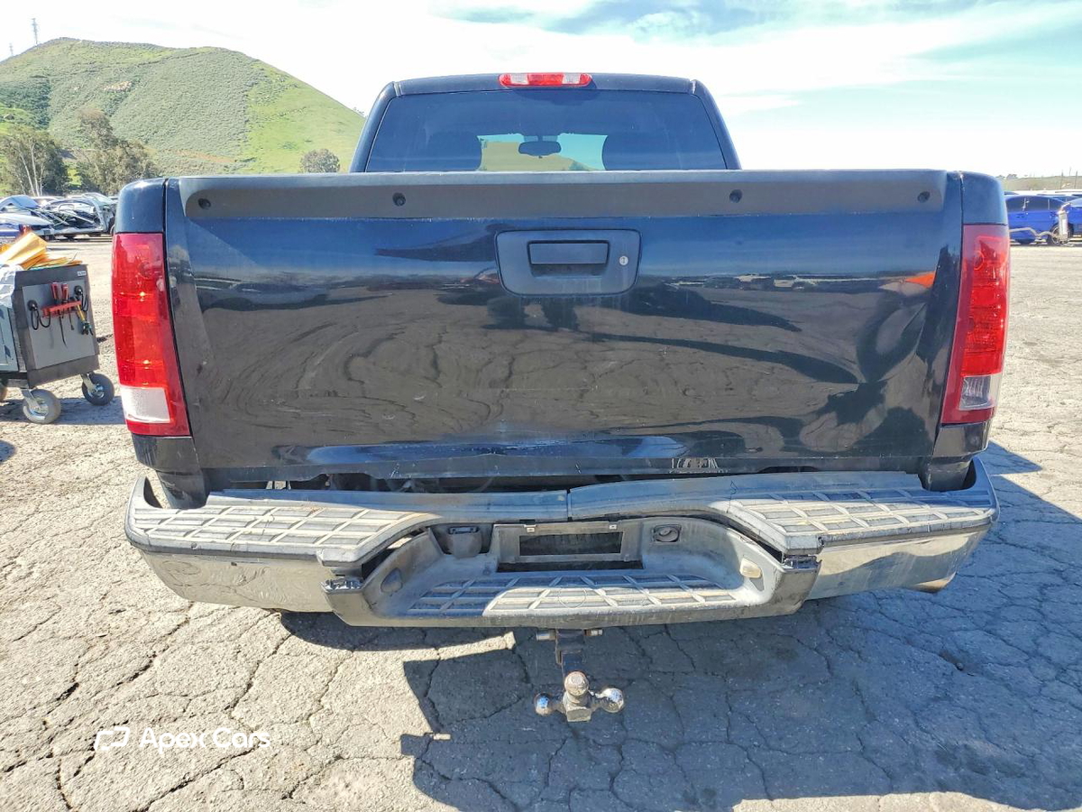 GMC Sierra 2011