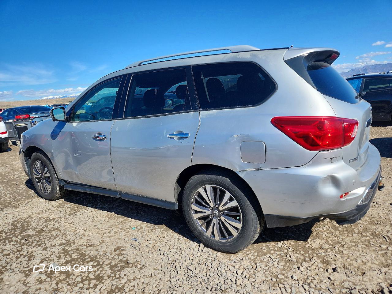 Nissan Pathfinder 2018