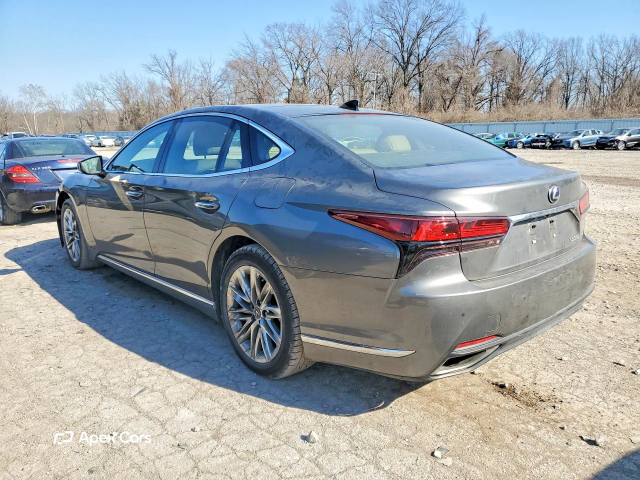 Lexus LS 2021