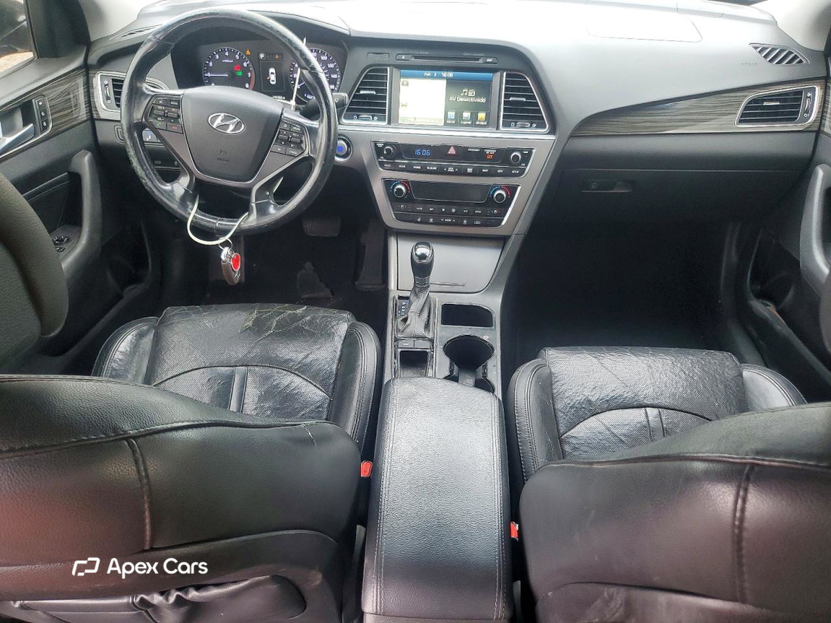Hyundai Sonata 2015