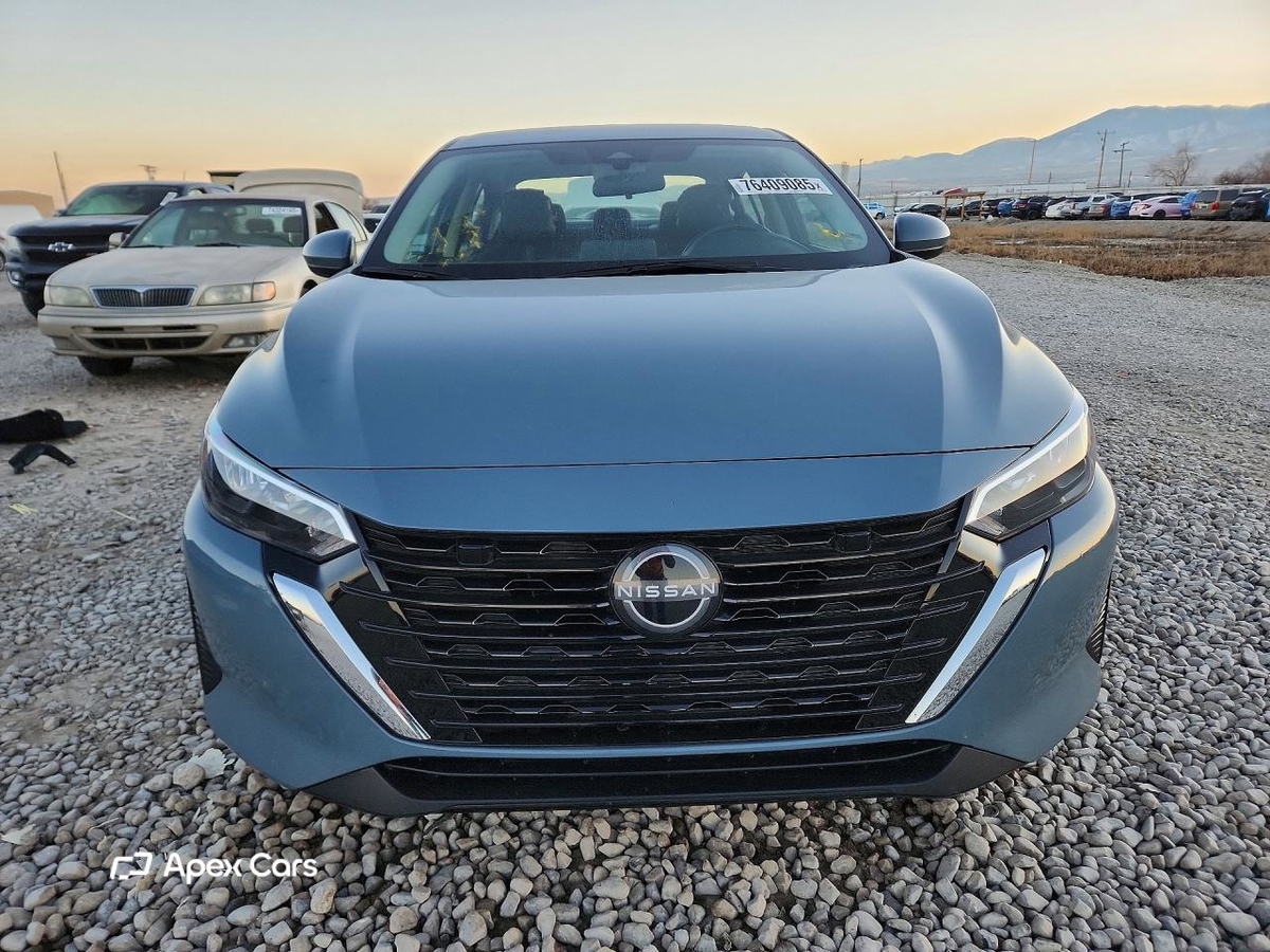 Nissan Sentra 2024