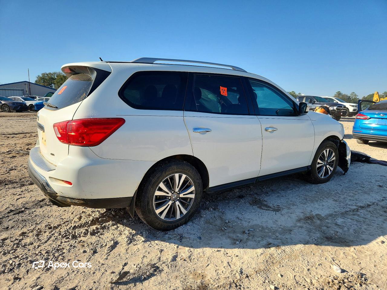 Nissan Pathfinder 2017