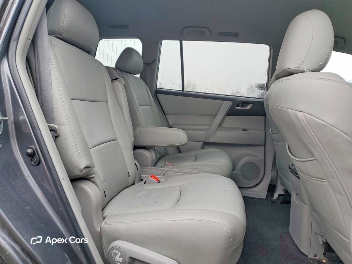 Toyota Highlander 2012