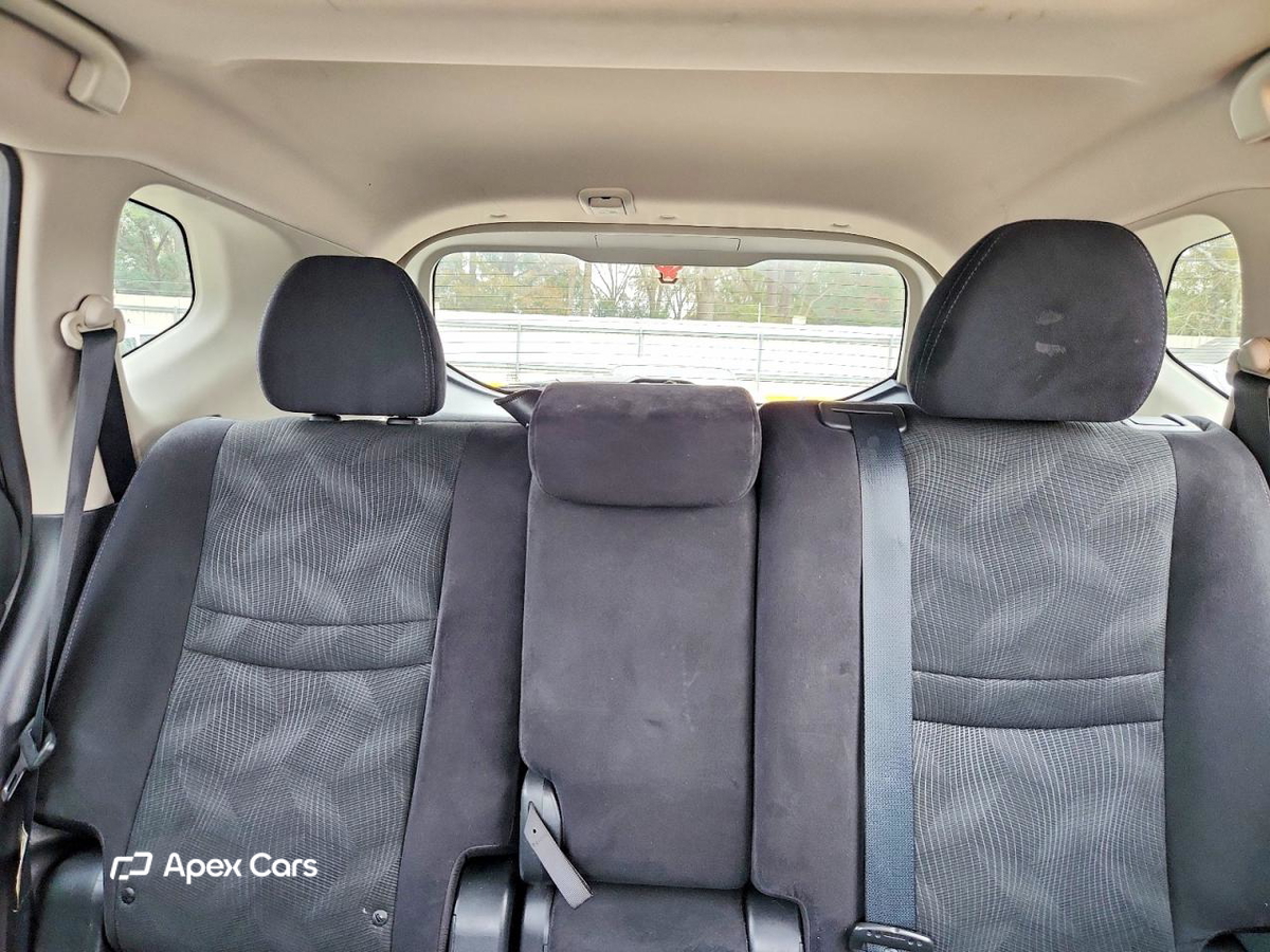 Nissan Rogue 2015