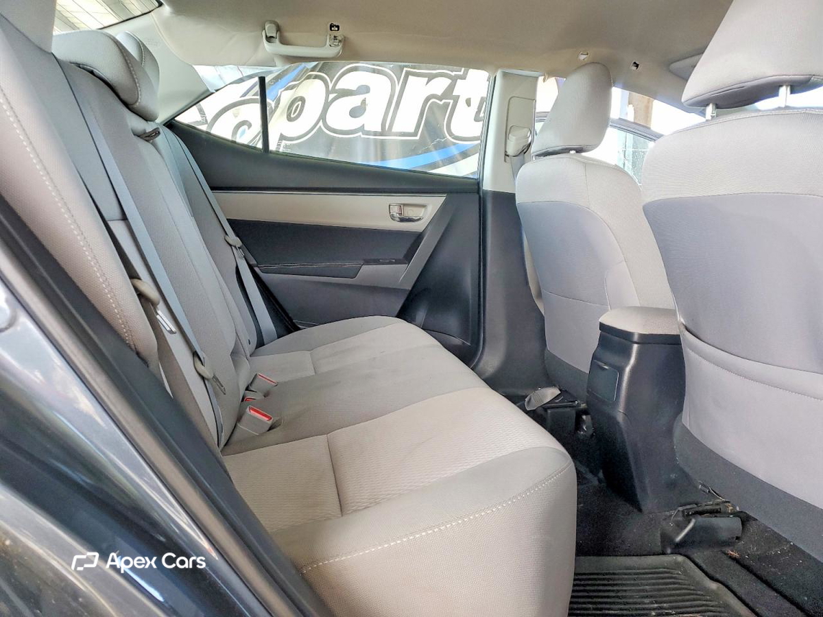 Toyota Corolla 2015