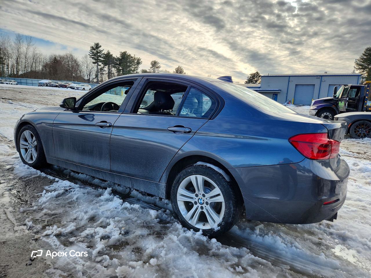 BMW Series 3 2016