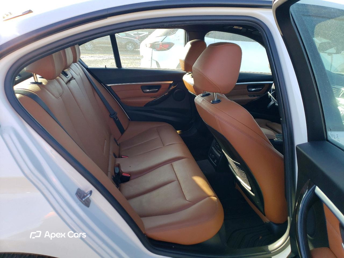 BMW Series 3 2016
