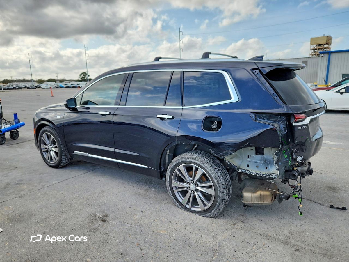 Cadillac XT6 2021