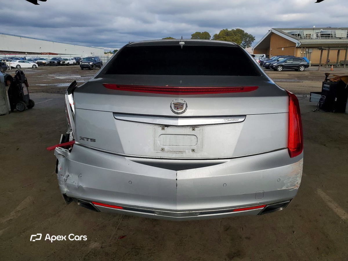Cadillac XTS 2013